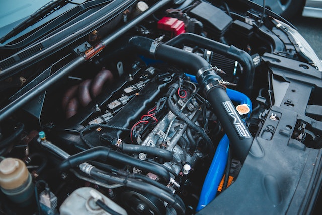 Know Before You Buy: Car Engine Parts in Dubai